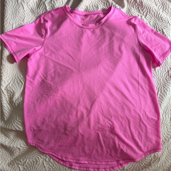 Lululemon pink short sleeve top, size 6 - Picture 2 of 2